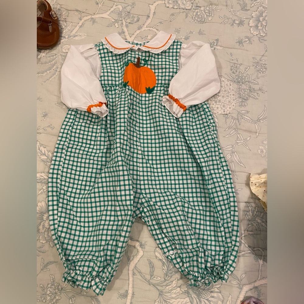 Petit Ami pumpkin